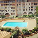 Cap Soleil T3 Proche אגדה
